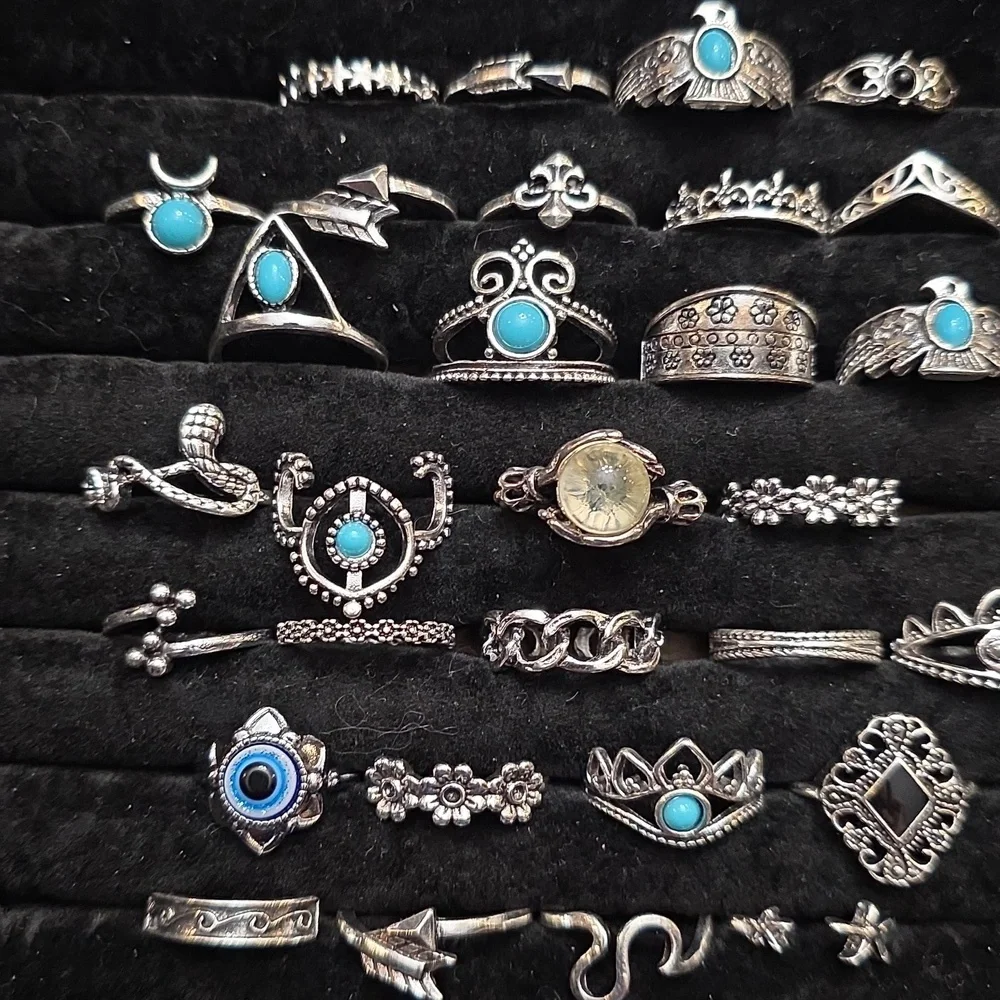 Lot of 30pcs fashion rings - Picture 2 of 3